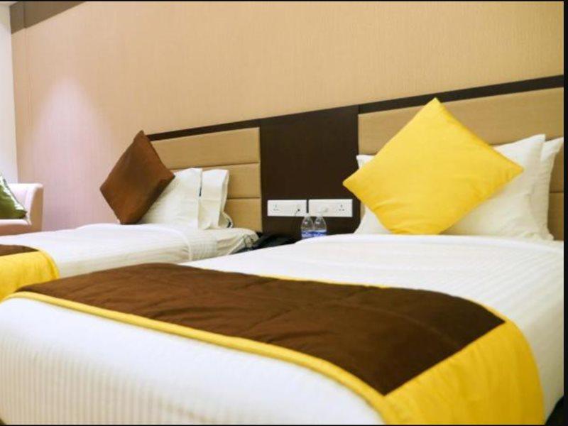 Hotel Asr Parklane à Hosūr Extérieur photo